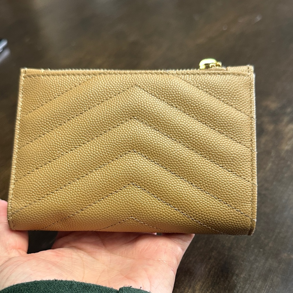 Yves Saint Laurent Gold Quilted Wallet - Picture 2 of 6